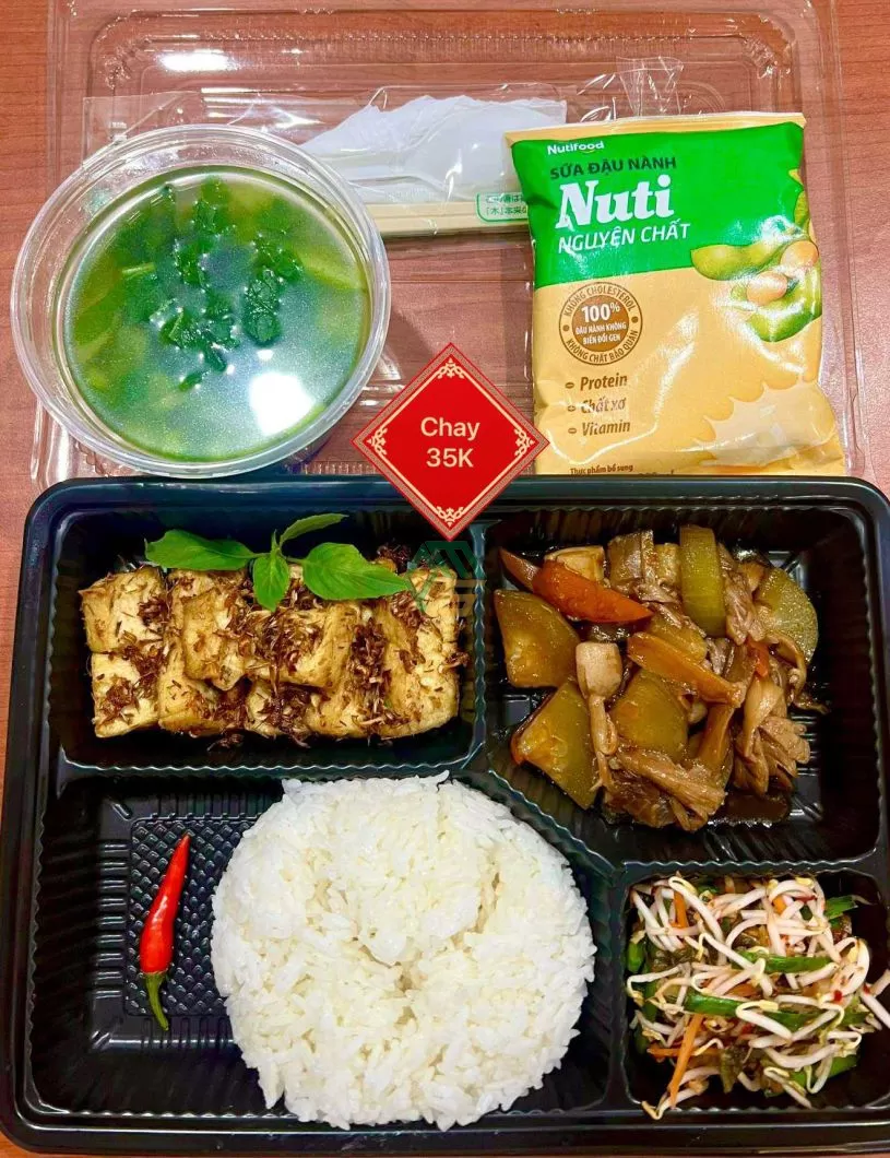 Cung cấp suất ăn công nghiệp cho công ty nhôm toàn cầu việt nam