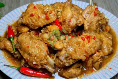 Gà kho sả ớt chuẩn vị, thơm ngon
