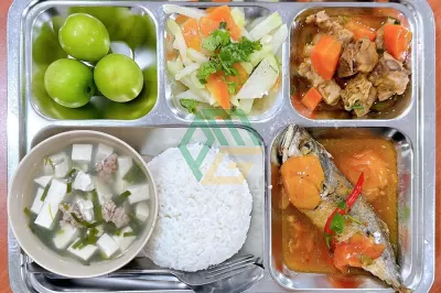 Suất ăn công nghiệp 27k - Giải pháp tối ưu cho doanh nghiệp