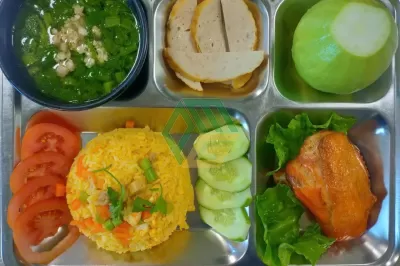 Top 4 suất ăn công nghiệp ngon, an toàn, giàu dinh dưỡng